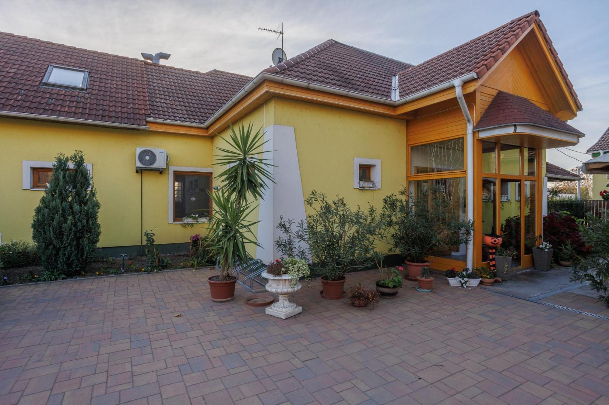 Bed and Breakfast Harang Panzio Gyomaendrőd Exteriér fotografie